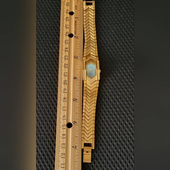 (SOLD) ETLO France Sport Women's QUARTZ Watch 7 Inches New Battery - Picture 6 of 6